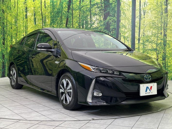 2017 Toyota Prius PHV DLA-ZVW52 (UW-6a1e4a9f828b7)[6]