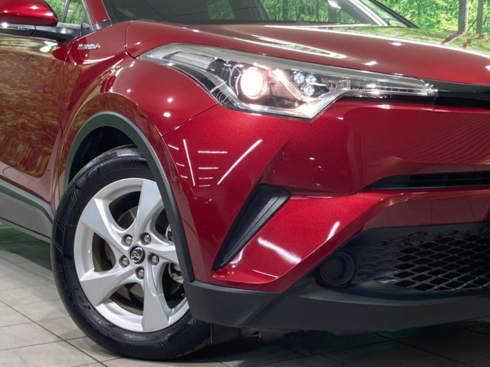 2017 Toyota C-HR DAA-ZYX10 (UW-6a1e4ab5253d7)[21]