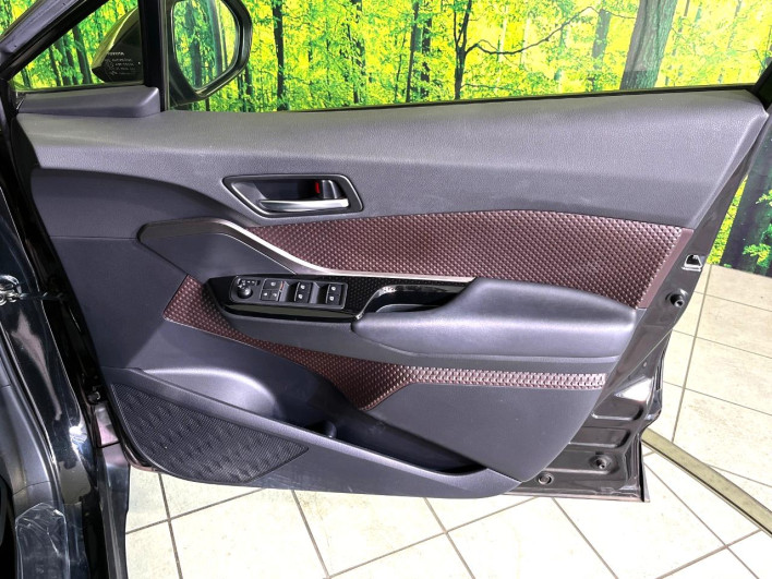 2018 Toyota C-HR DAA-ZYX10 (UW-6a1e4ab6312a7)[6]