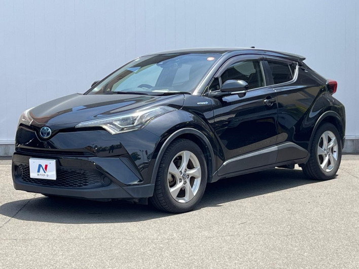 2018 Toyota C-HR DAA-ZYX10 (UW-6a1e4ab814e76)[0]