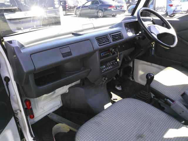 1998 Honda Acty Truck HA4 (UW-6a1e88dd8d8f8)[4]