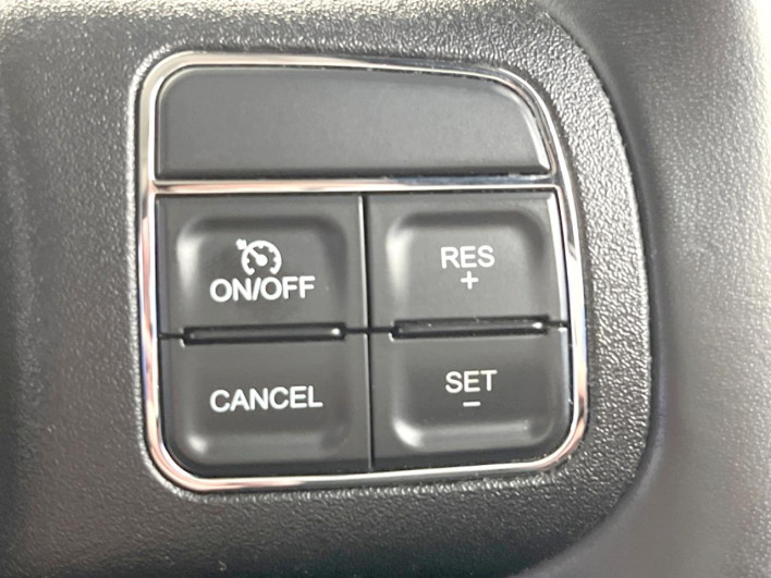 2015 Chrysler Jeep Wrangler Unlimited ABA-JK36L (UW-6a1f99e7022eb)[16]