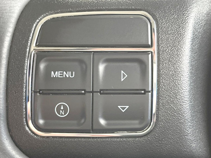 2015 Chrysler Jeep Wrangler Unlimited ABA-JK36L (UW-6a1f99e7022eb)[15]