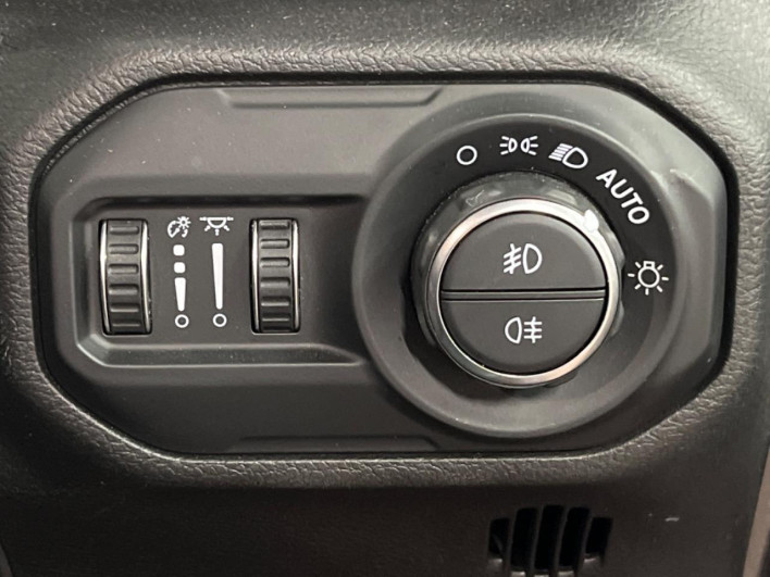 2021 Chrysler Jeep Wrangler Unlimited 3BA-JL36L (UW-6a1f99e7734ce)[23]