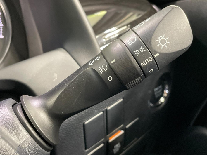 2017 Toyota Vellfire DBA-AGH30W (UW-6a1f9a012915c)[25]