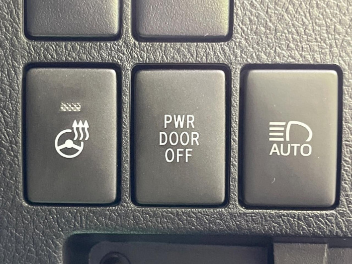 2018 Toyota Alphard DBA-AGH30W (UW-6a1f9a01db98a)[22]