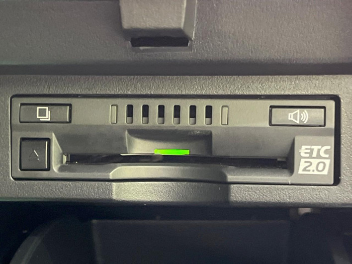 2018 Toyota Alphard DBA-AGH30W (UW-6a1f9a01db98a)[21]