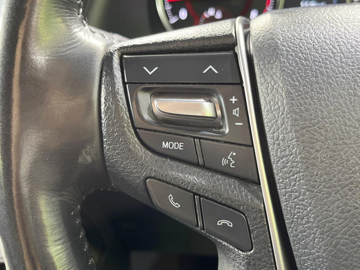 2018 Toyota Alphard DBA-AGH30W (UW-6a1f9a01db98a)[27]