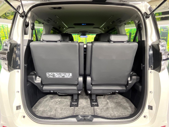 2020 Toyota Vellfire 3BA-AGH30W (UW-6a1f9a049d8f8)[13]
