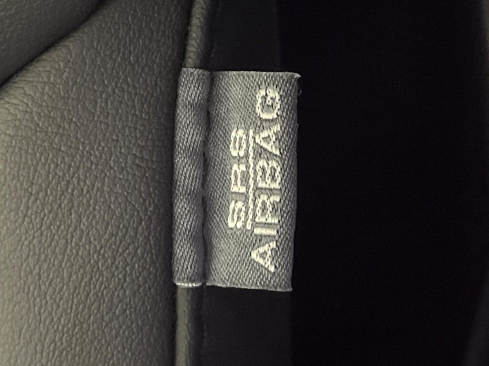 2020 Toyota Vellfire 3BA-AGH30W (UW-6a1f9a049d8f8)[26]