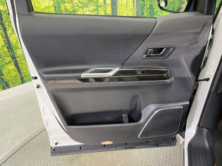 2013 Toyota Alphard DBA-ANH20W (UW-6a1f9a11d4342)[26]
