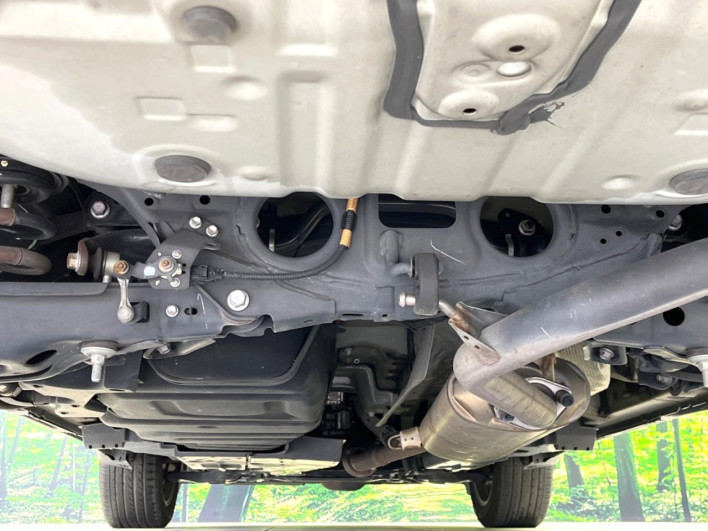 2017 Toyota Harrier DBA-ASU60W (UW-6a1f9a135fe48)[25]