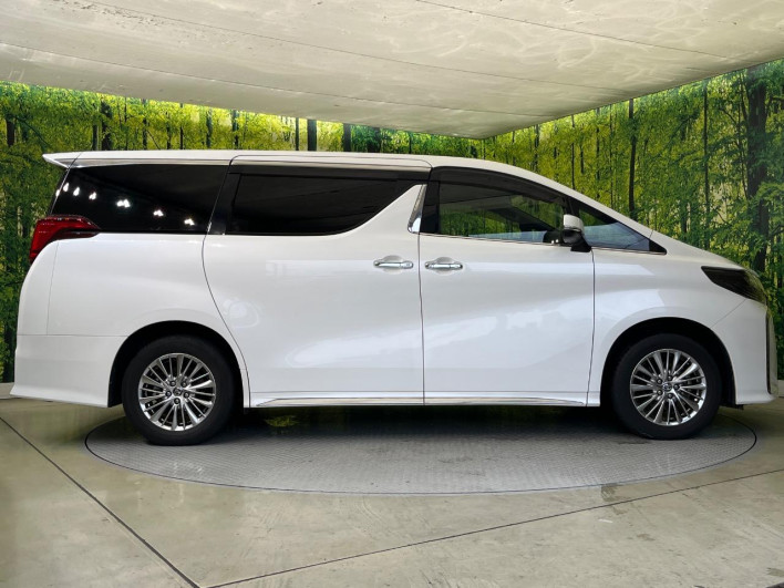 2021 Toyota Alphard Hybrid 6AA-AYH30W (UW-6a1f9a25ab5ec)[12]