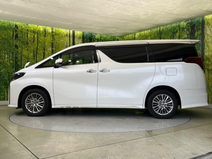 2021 Toyota Alphard Hybrid 6AA-AYH30W (UW-6a1f9a25ab5ec)[8]