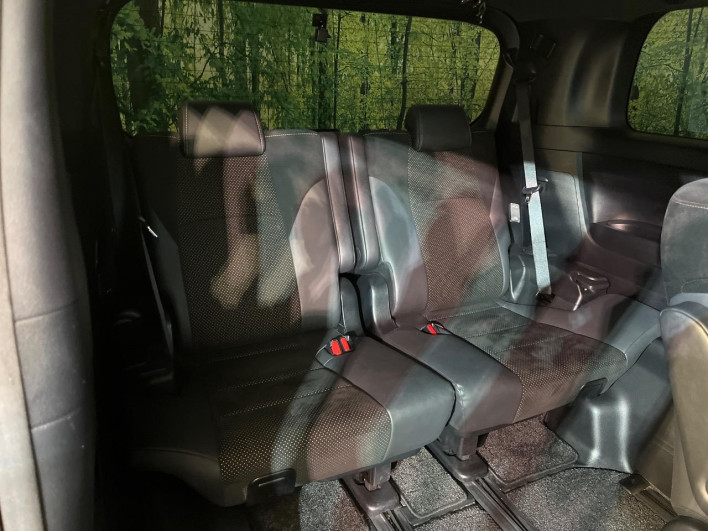 2021 Toyota Alphard Hybrid 6AA-AYH30W (UW-6a1f9a25ab5ec)[28]