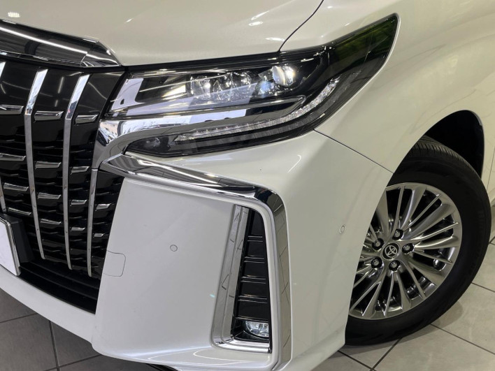 2022 Toyota Alphard Hybrid 6AA-AYH30W (UW-6a1f9a25d3c46)[11]