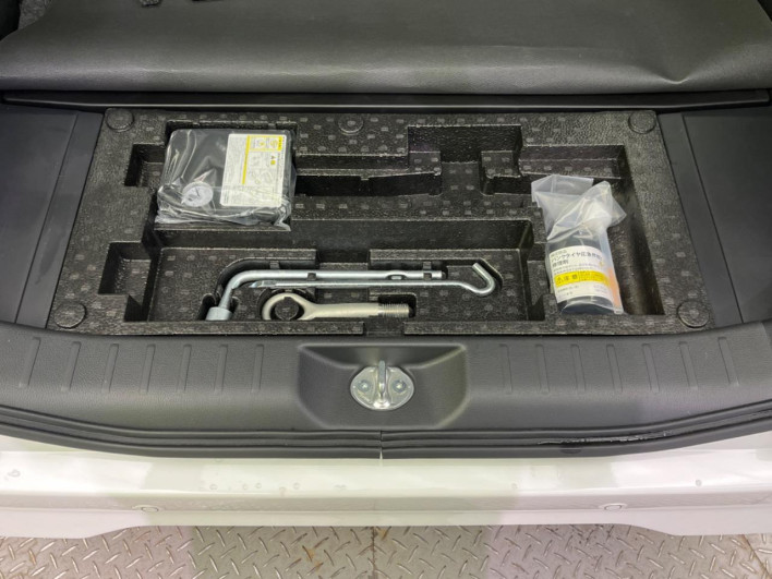2018 Nissan DAYZ ROOX DBA-B21A (UW-6a1f9a3189261)[19]