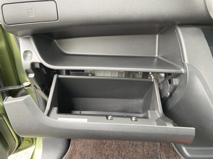 2019 Nissan DAYZ ROOX DBA-B21A (UW-6a1f9a3328033)[4]