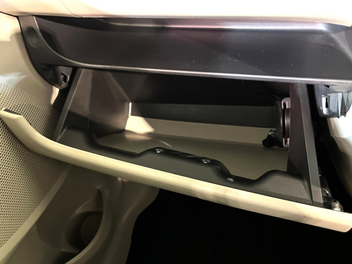 2019 Nissan Days DBA-B21W (UW-6a1f9a387bfe9)[16]