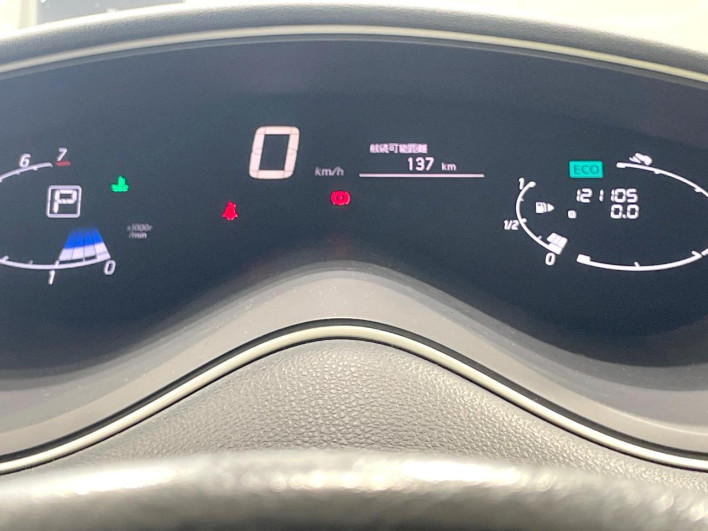 2011 Nissan Serena DBA-C26 (UW-6a1f9a4e24a12)[22]