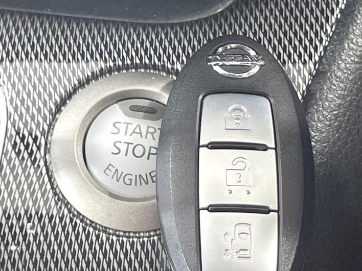 2011 Nissan Serena DBA-C26 (UW-6a1f9a4e24a12)[11]