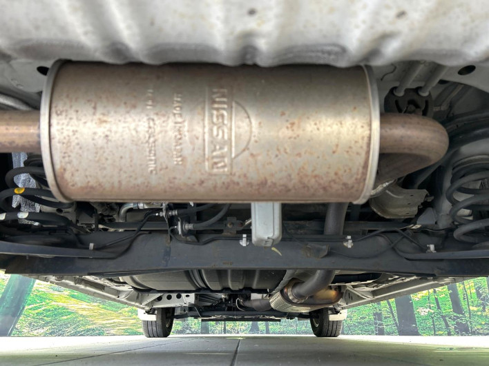 2012 Nissan Serena DBA-C26 (UW-6a1f9a4e4cf4d)[23]
