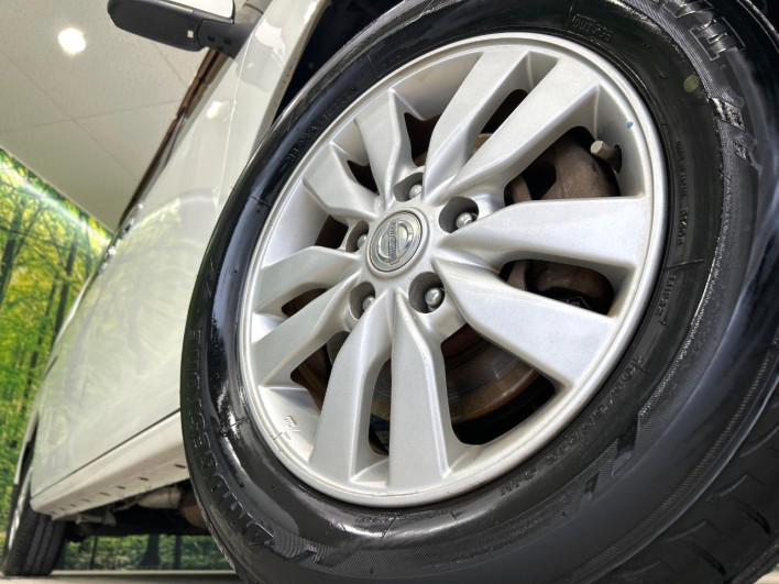 2012 Nissan Serena DBA-C26 (UW-6a1f9a4e4cf4d)[14]