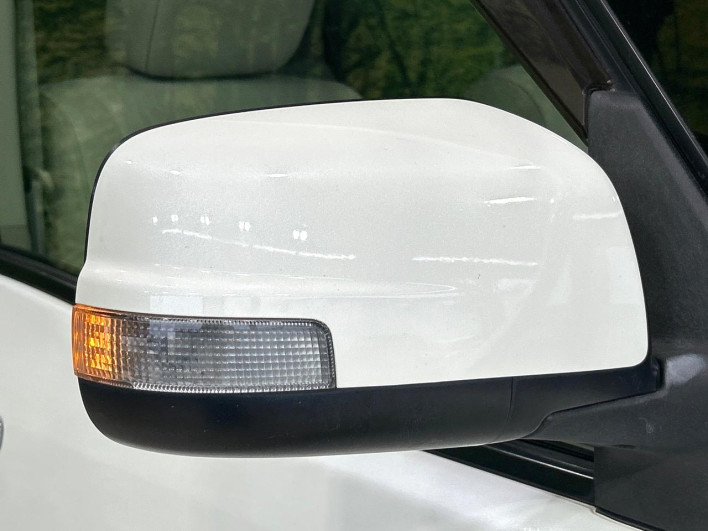 2012 Nissan Serena DBA-C26 (UW-6a1f9a4e4cf4d)[19]