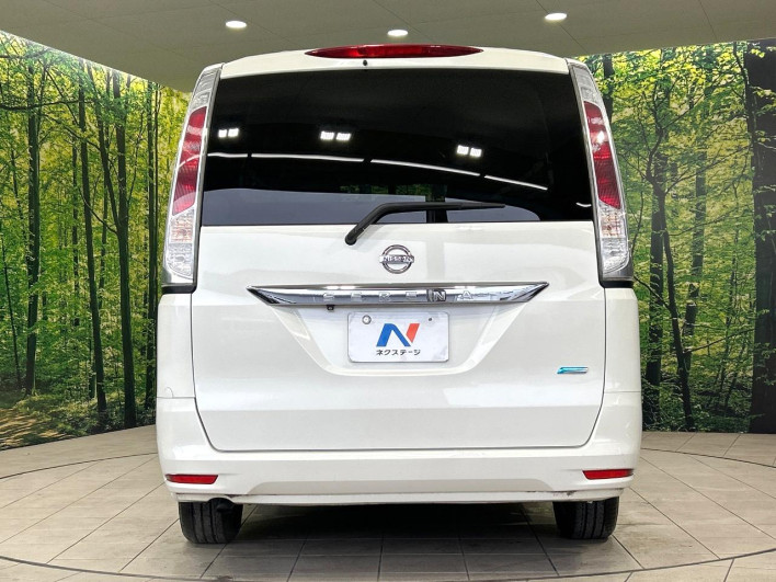 2012 Nissan Serena DBA-C26 (UW-6a1f9a4e4cf4d)[8]