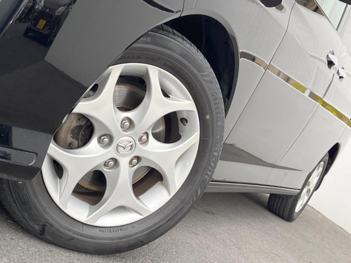 2011 Mazda Biante DBA-CCEFW (UW-6a1f9a4f34e41)[5]