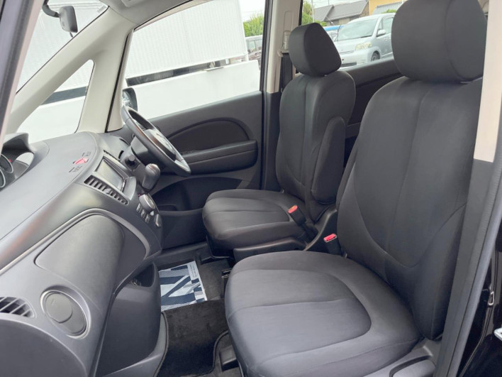 2011 Mazda Biante DBA-CCEFW (UW-6a1f9a4f34e41)[27]