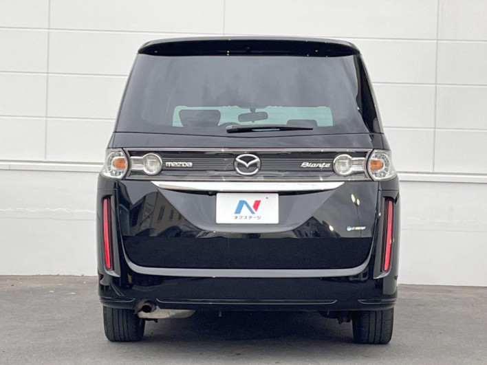 2011 Mazda Biante DBA-CCEFW (UW-6a1f9a4f34e41)[23]