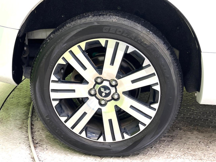 2024 Mitsubishi Delica D:5 3DA-CV1W (UW-6a1f9a516f901)[28]