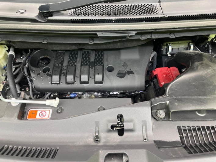 2024 Mitsubishi Delica D:5 3DA-CV1W (UW-6a1f9a52d6fa2)[4]