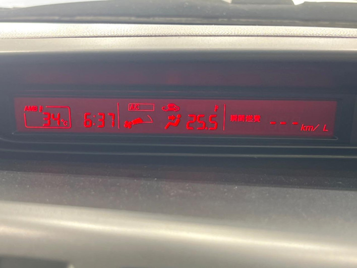 2012 Mazda Premacy DBA-CWEAW (UW-6a1f9a56c0a25)[13]