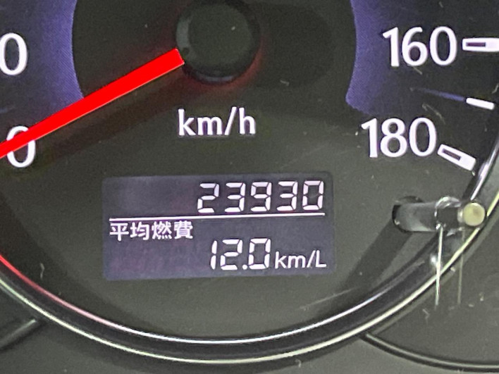 2011 Mazda Berisma DBA-DC5W (UW-6a1f9a598227a)[2]