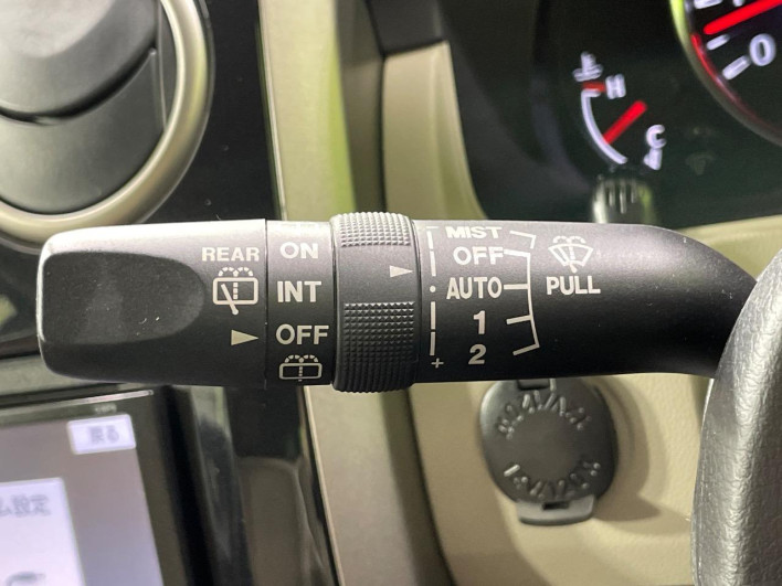 2011 Mazda Berisma DBA-DC5W (UW-6a1f9a598227a)[15]