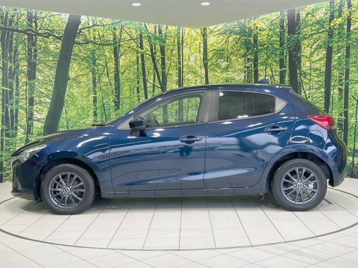 2017 Mazda Demio DBA-DJ3FS (UW-6a1f9a5a35126)[9]