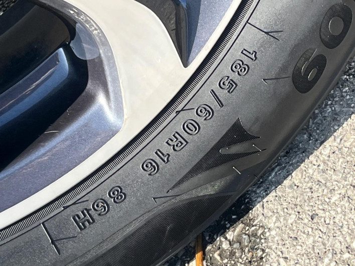 2017 Mazda Demio LDA-DJ5AS (UW-6a1f9a5ab557c)[11]