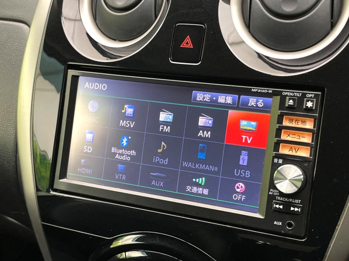 2013 Nissan Note DBA-E12 (UW-6a1f9a6074334)[21]