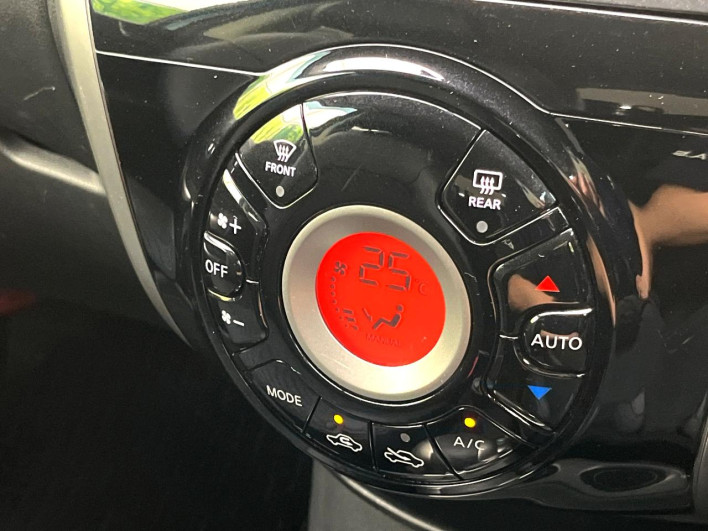 2013 Nissan Note DBA-E12 (UW-6a1f9a6074334)[20]