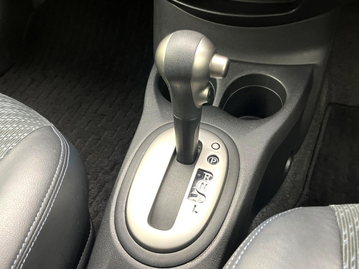 2013 Nissan Note DBA-E12 (UW-6a1f9a6074334)[19]