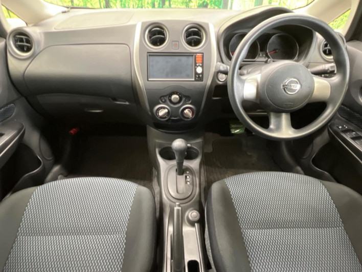 2014 Nissan Note DBA-E12 (UW-6a1f9a60cd948)[17]