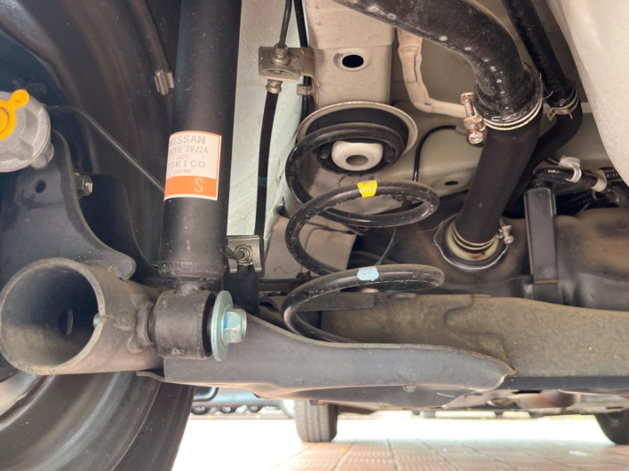 2016 Nissan Note DBA-E12 (UW-6a1f9a61cc677)[17]