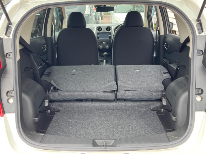 2016 Nissan Note DBA-E12 (UW-6a1f9a61cc677)[21]