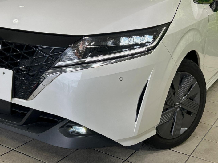 2021 Nissan Note 6AA-E13 (UW-6a1f9a66303ad)[5]