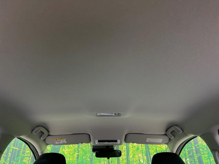 2021 Nissan Note 6AA-E13 (UW-6a1f9a66303ad)[19]