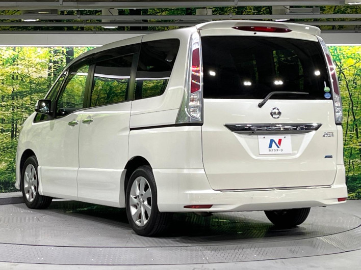 2012 Nissan Serena DBA-FC26 (UW-6a1f9a691c9f6)[11]