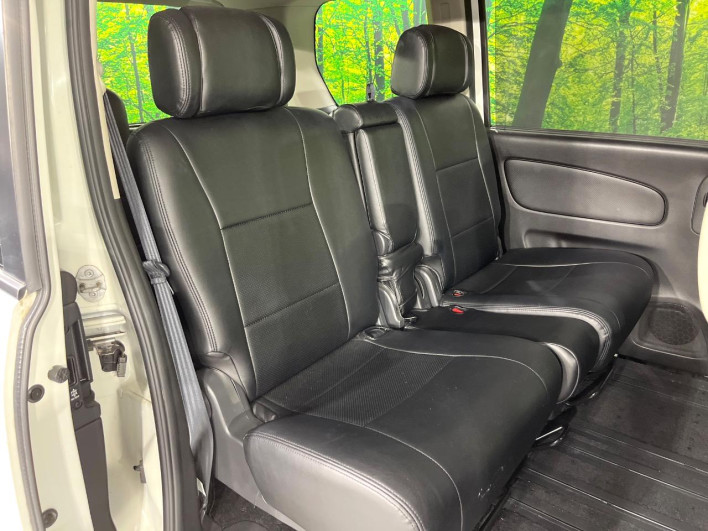 2012 Nissan Serena DBA-FC26 (UW-6a1f9a691c9f6)[24]