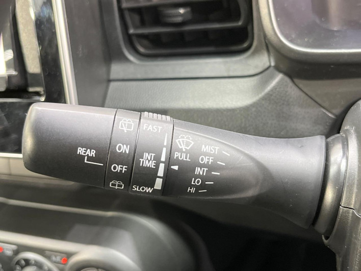 2016 Suzuki Ignis DAA-FF21S (UW-6a1f9a6e0f4d3)[19]